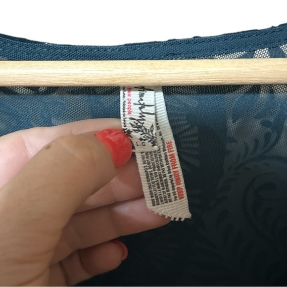 EUC - Intimately Free People - On the Dance Floor Velvet Bodysuit - size Large - Picture 7 of 8